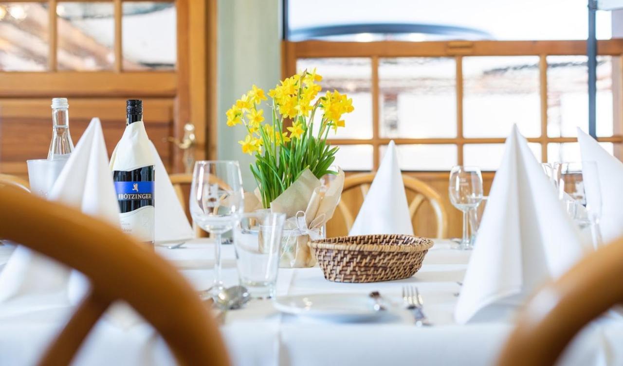 Hotel-Gasthaus "Krone" Boetzingen Экстерьер фото